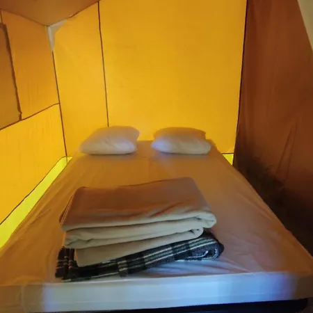 Onlycamp Les Petites Roches Saint-Hilaire (Isere)